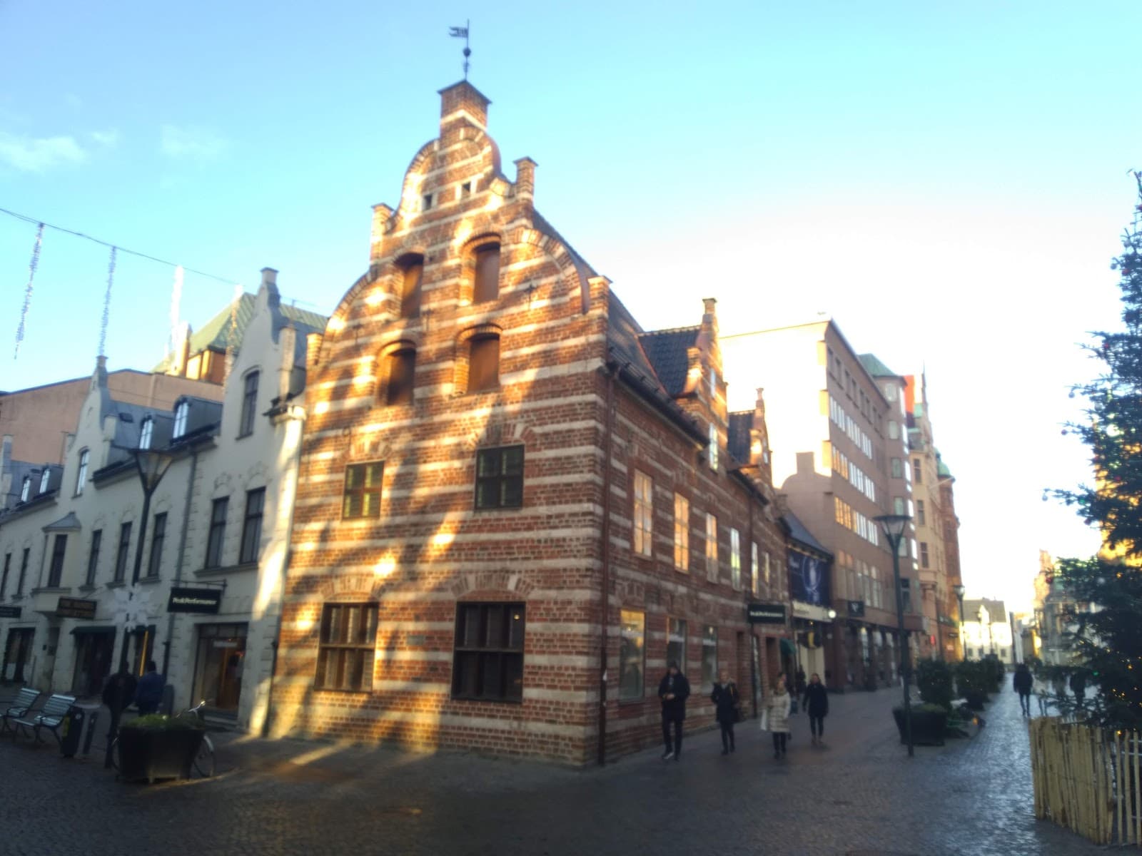 Gamla Väster - Image 1