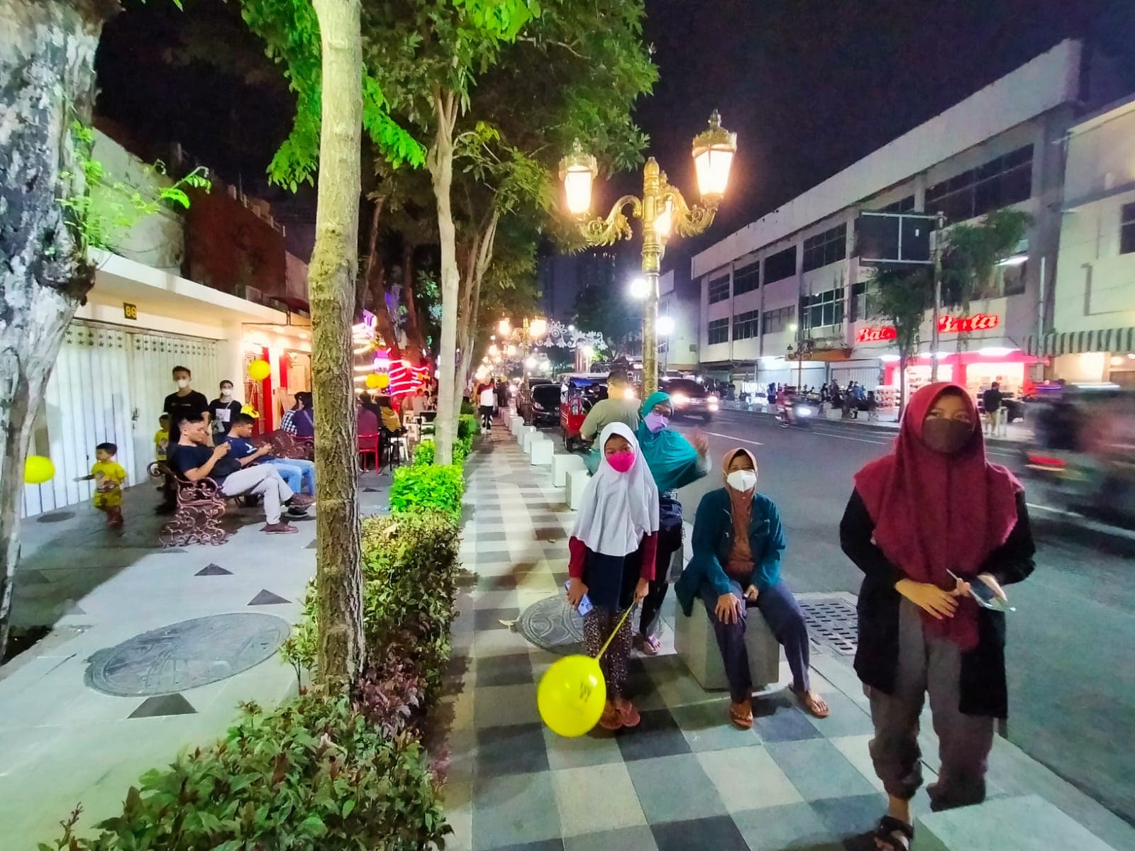 Tunjungan Street Surabaya - Image 1