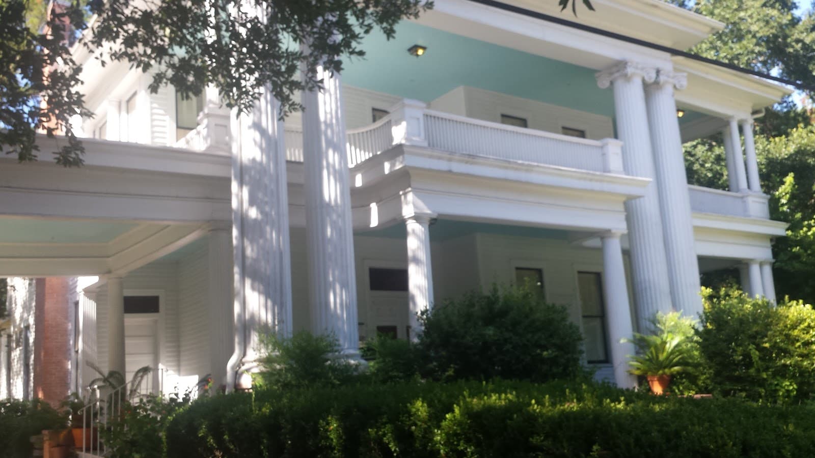 Wynne Home Arts Center - Image 1