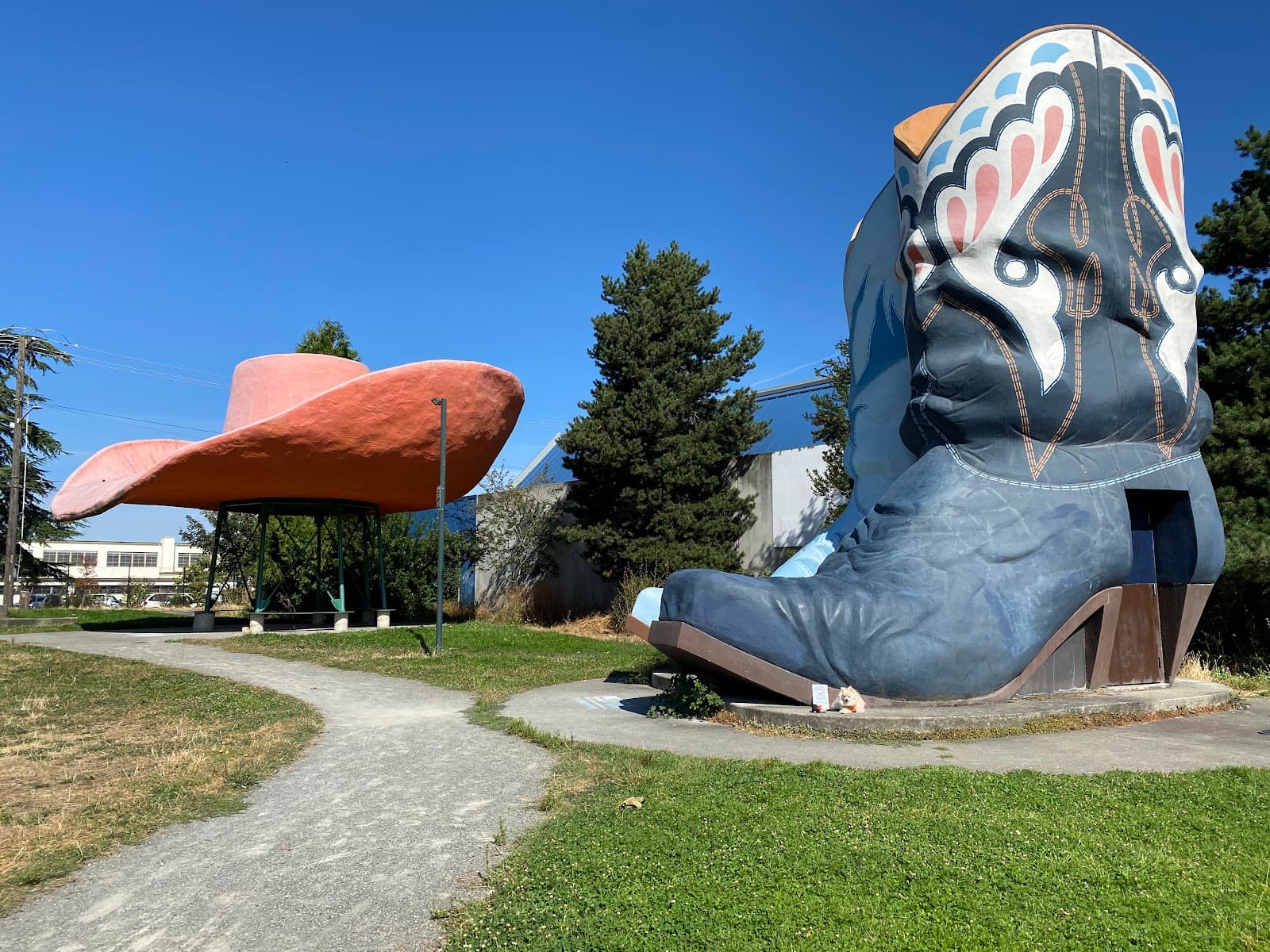 Hat n’ Boots Oxbow Park - Image 1