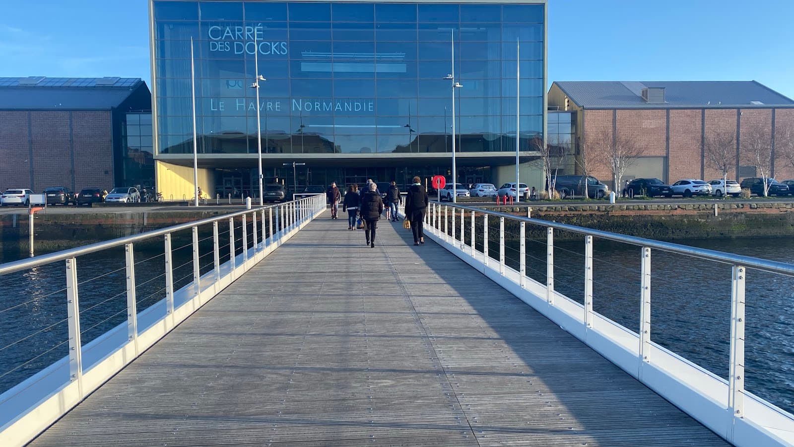 Carré des Docks - Image 1