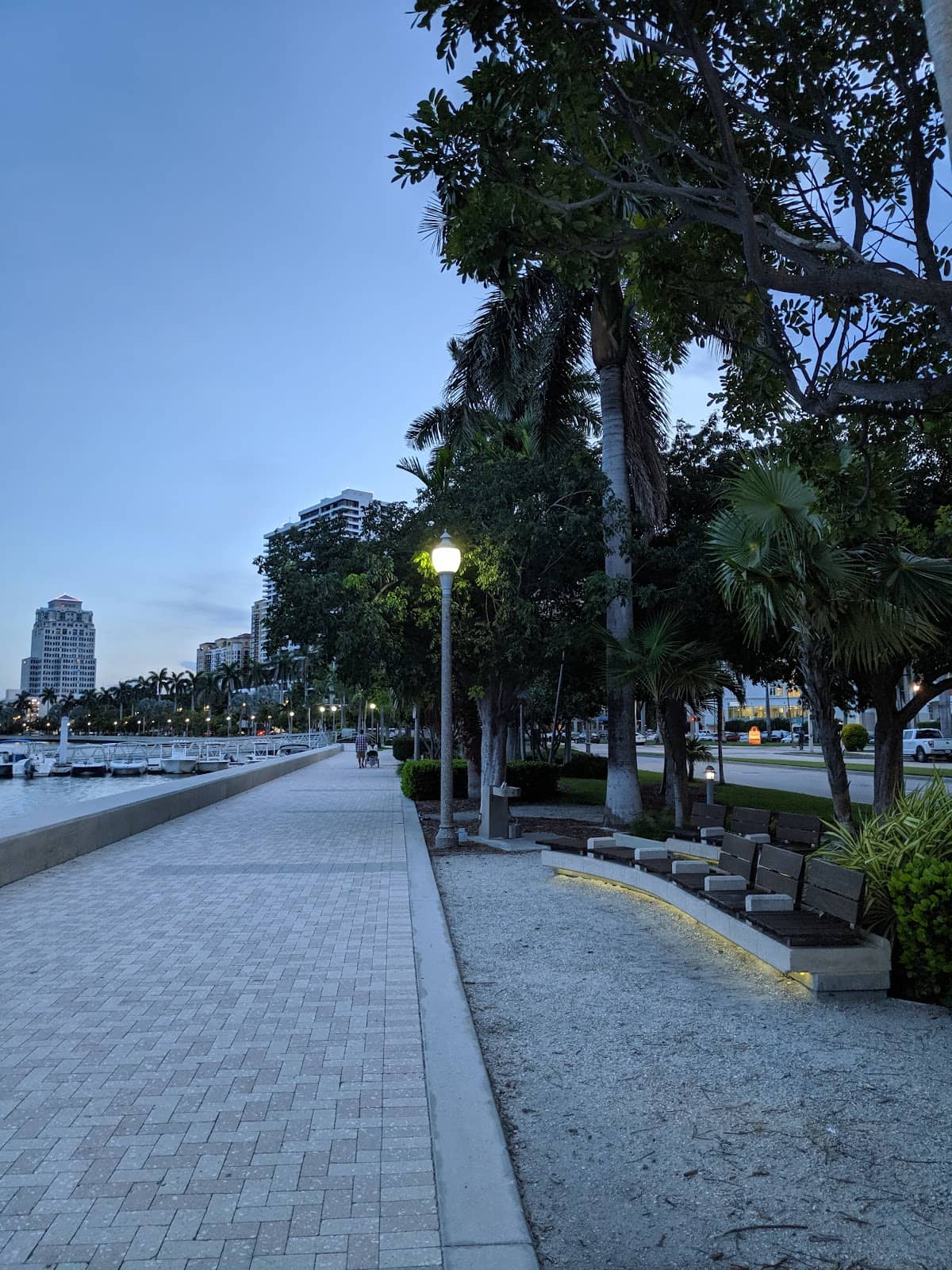 Waterfront Dining Experiences