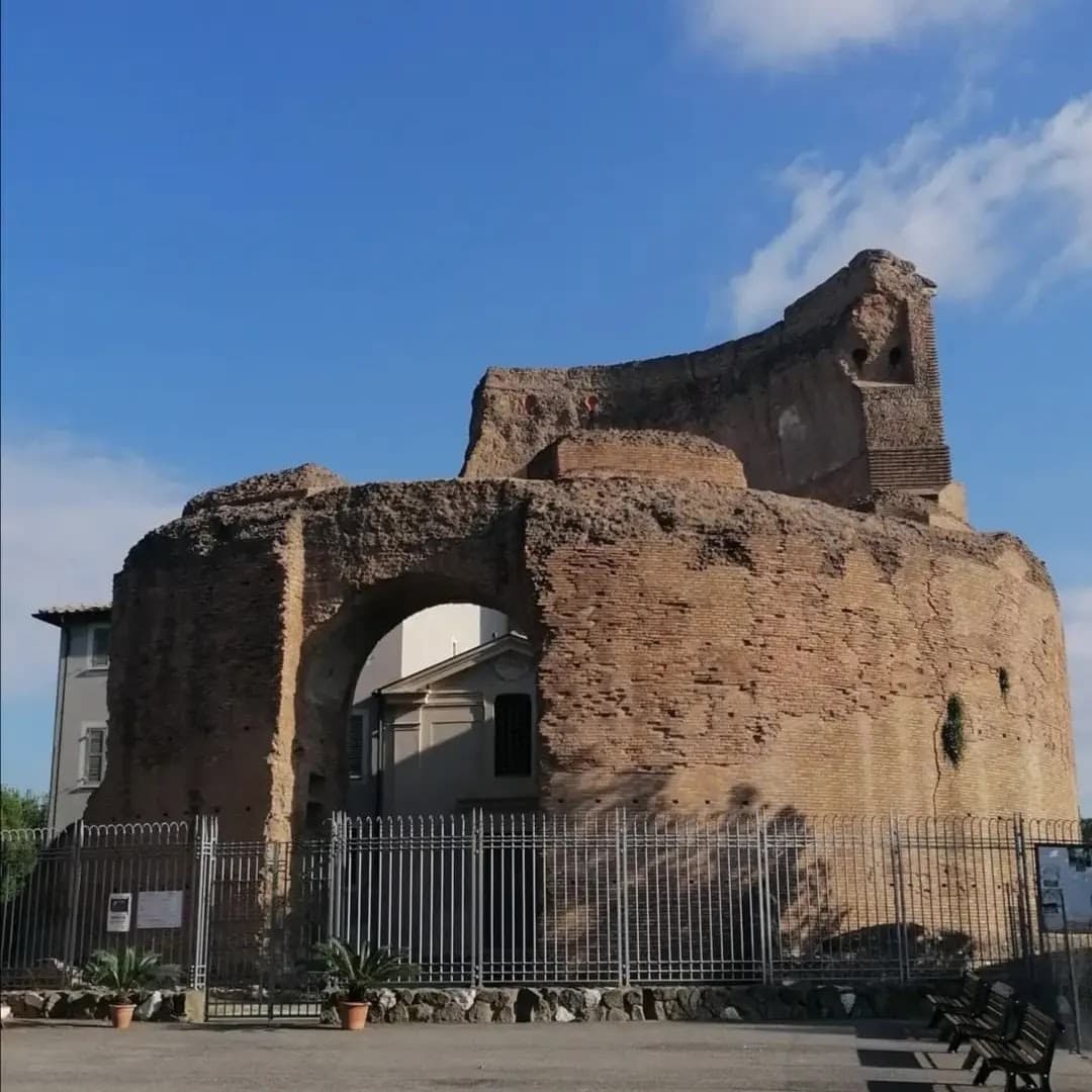 Catacombs of Saints Marcellino and Pietro - Image 1