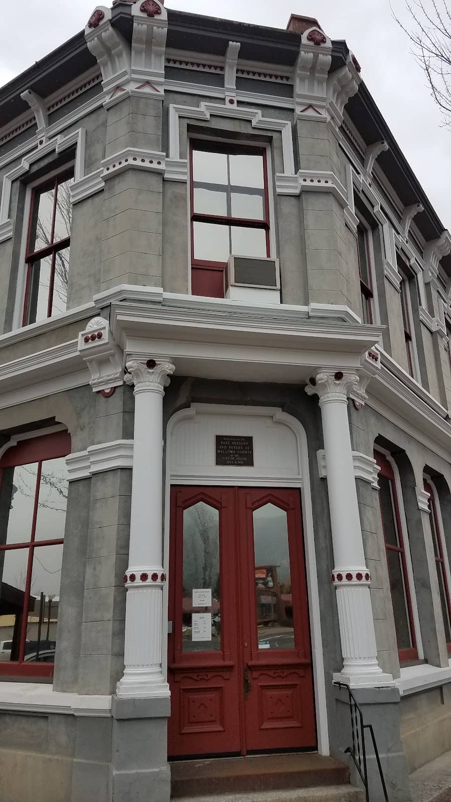 Vertical photo
