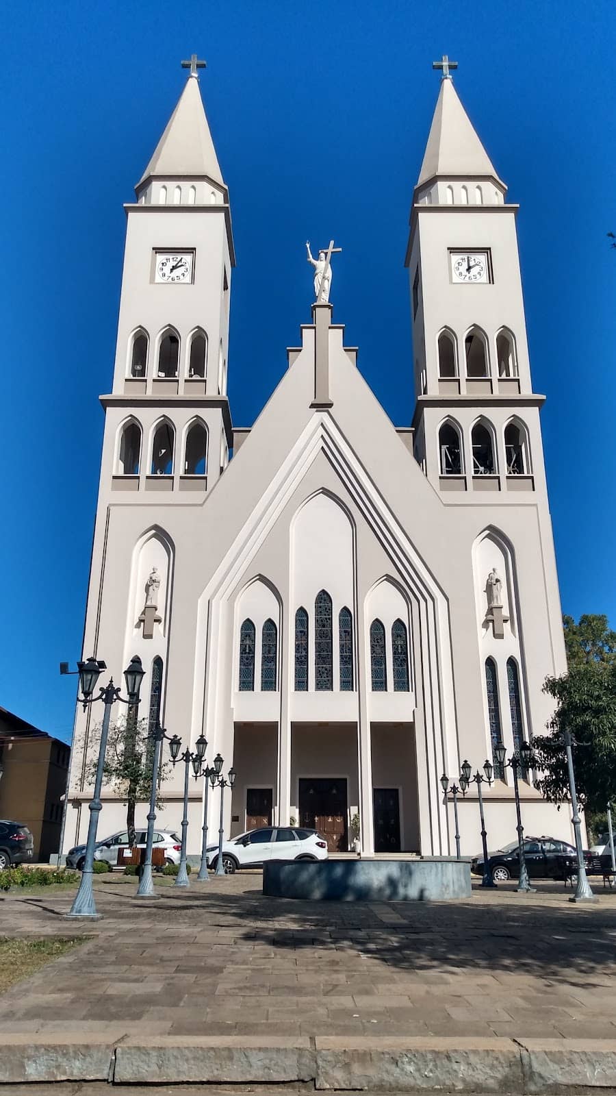 Vertical photo