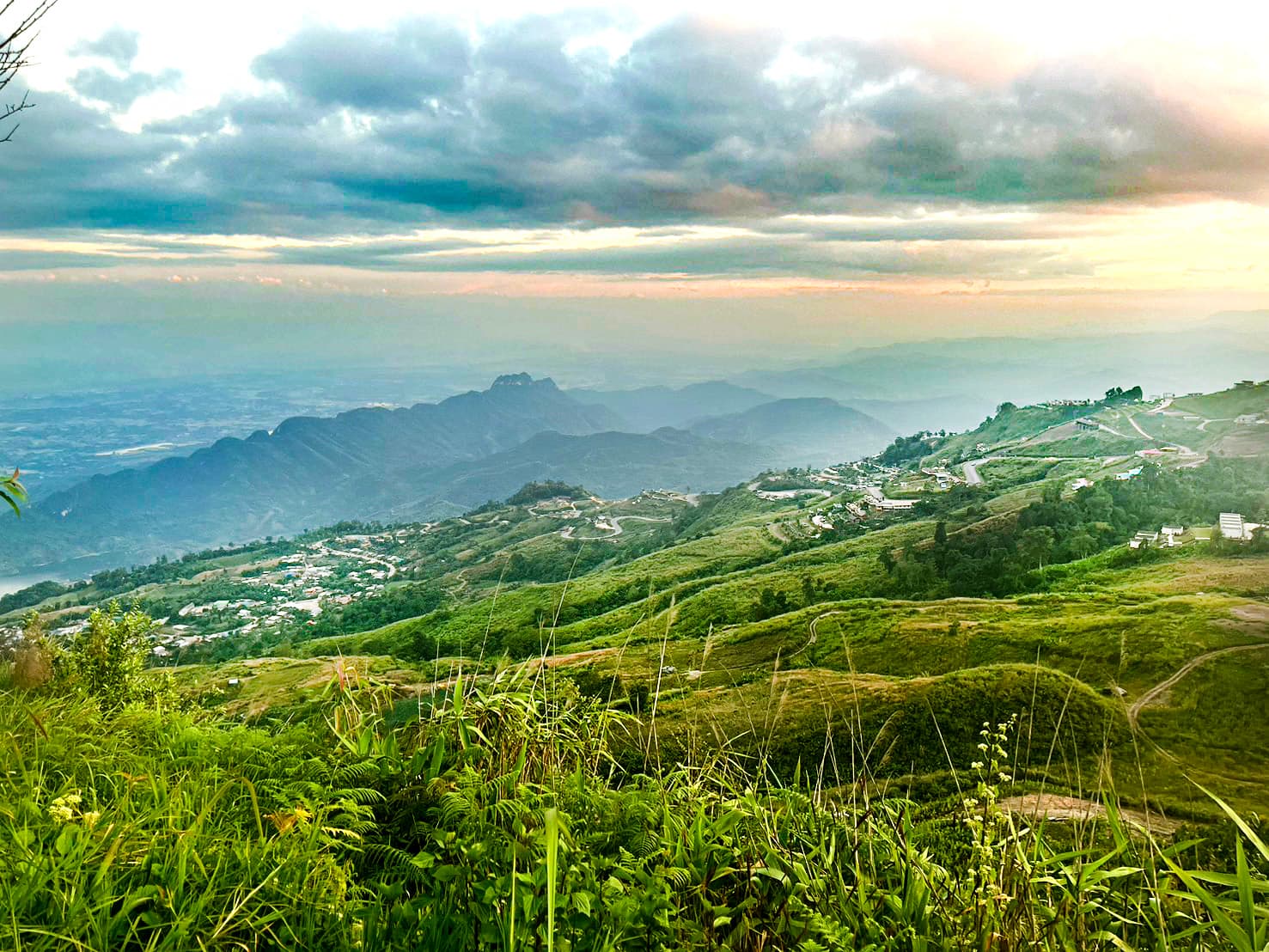 Phu Thap Boek - Image 1