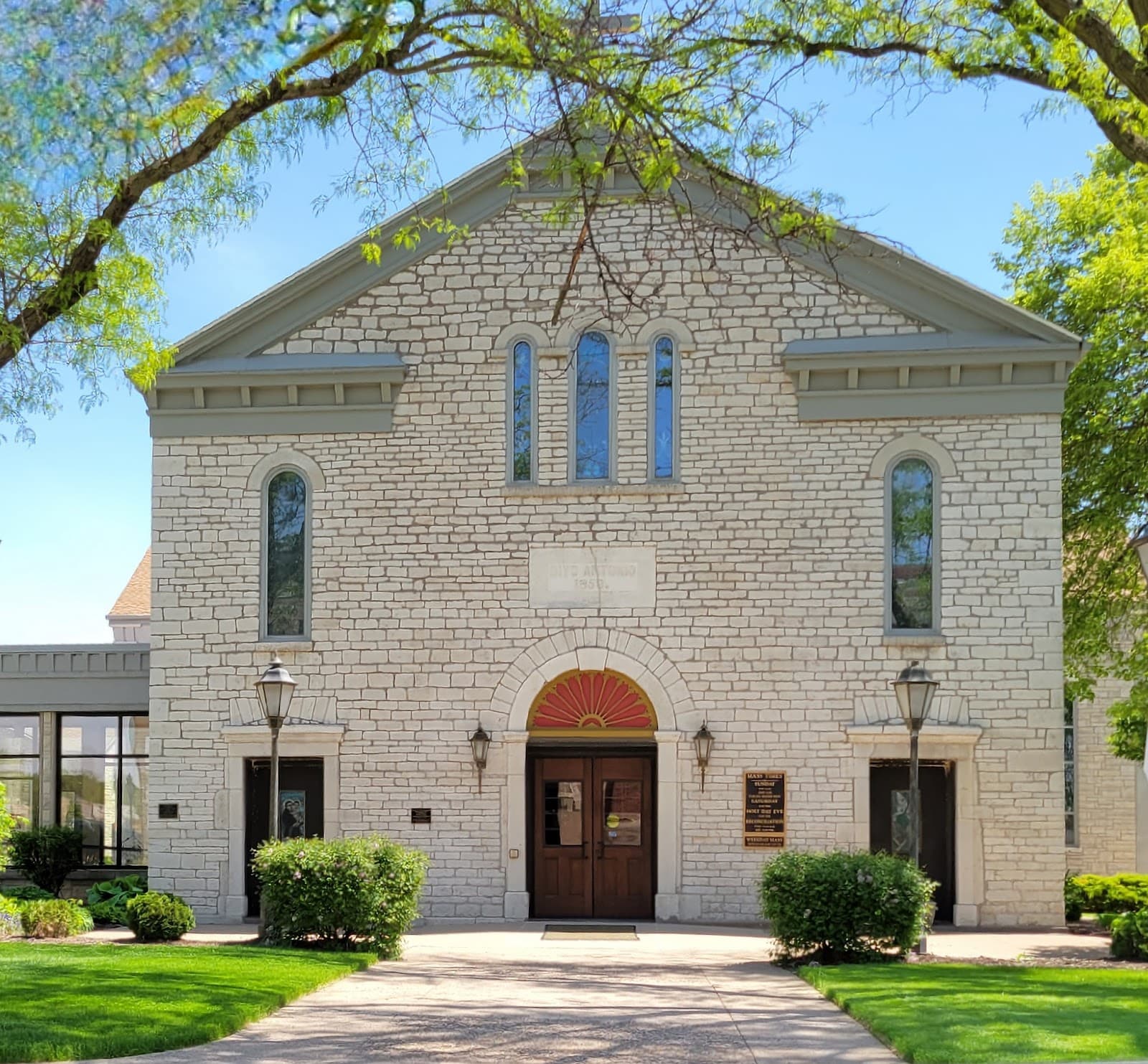 St. Anthony Catholic Church (Davenport) - Image 1
