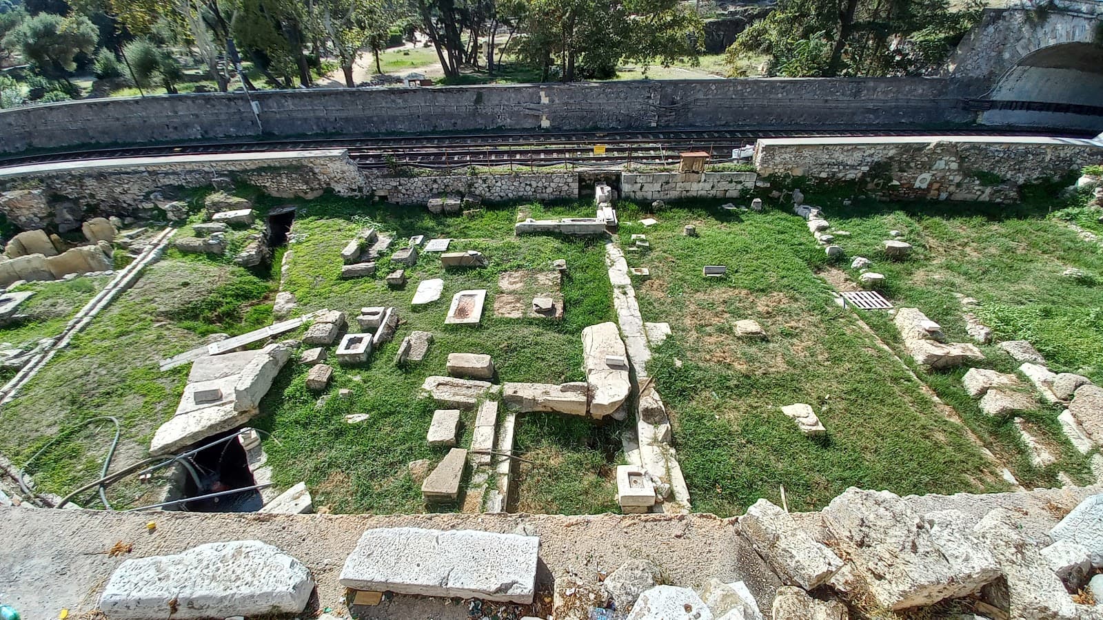 South Stoa - Image 1