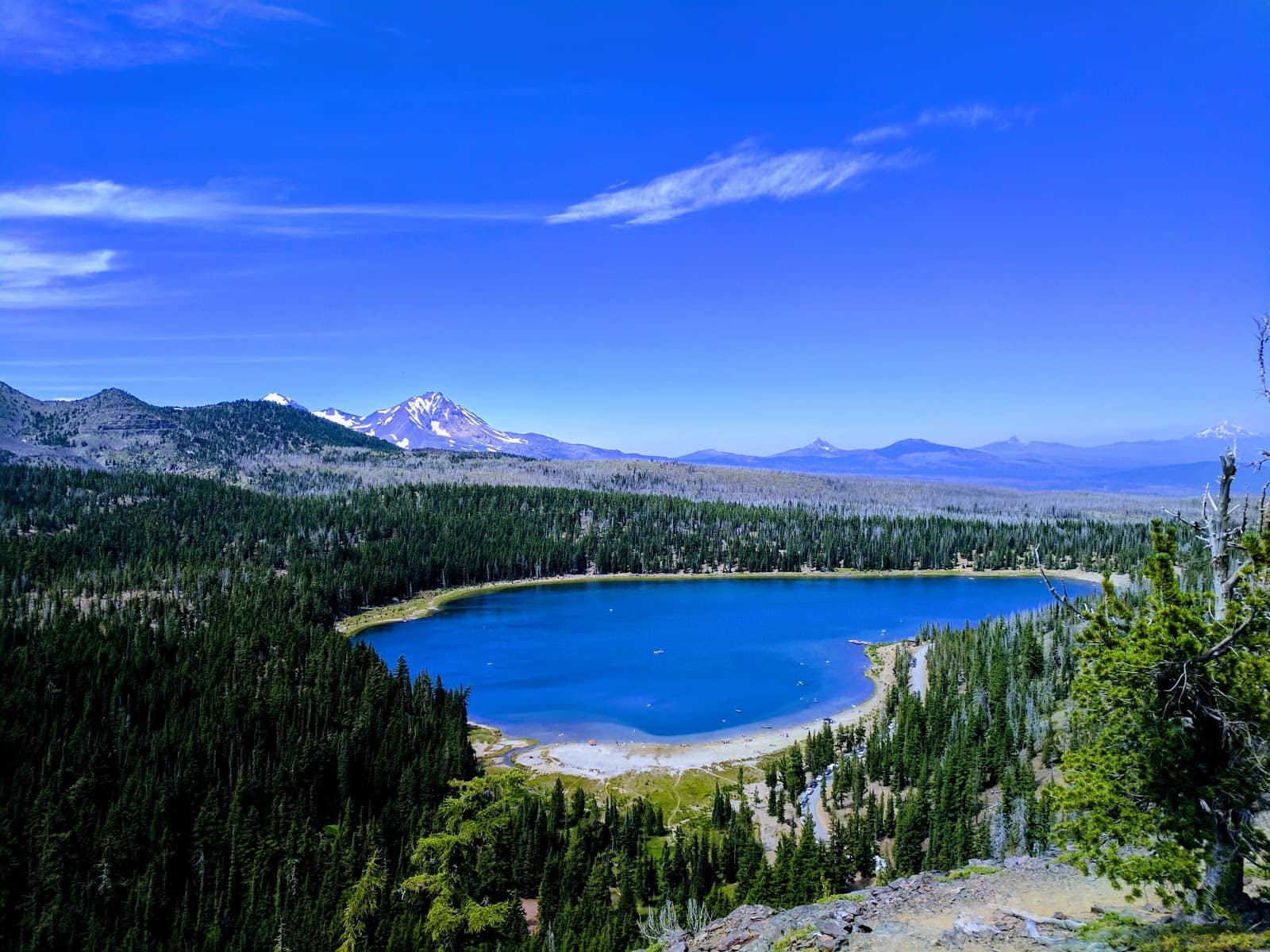 Three Creeks Lake & Surrounds