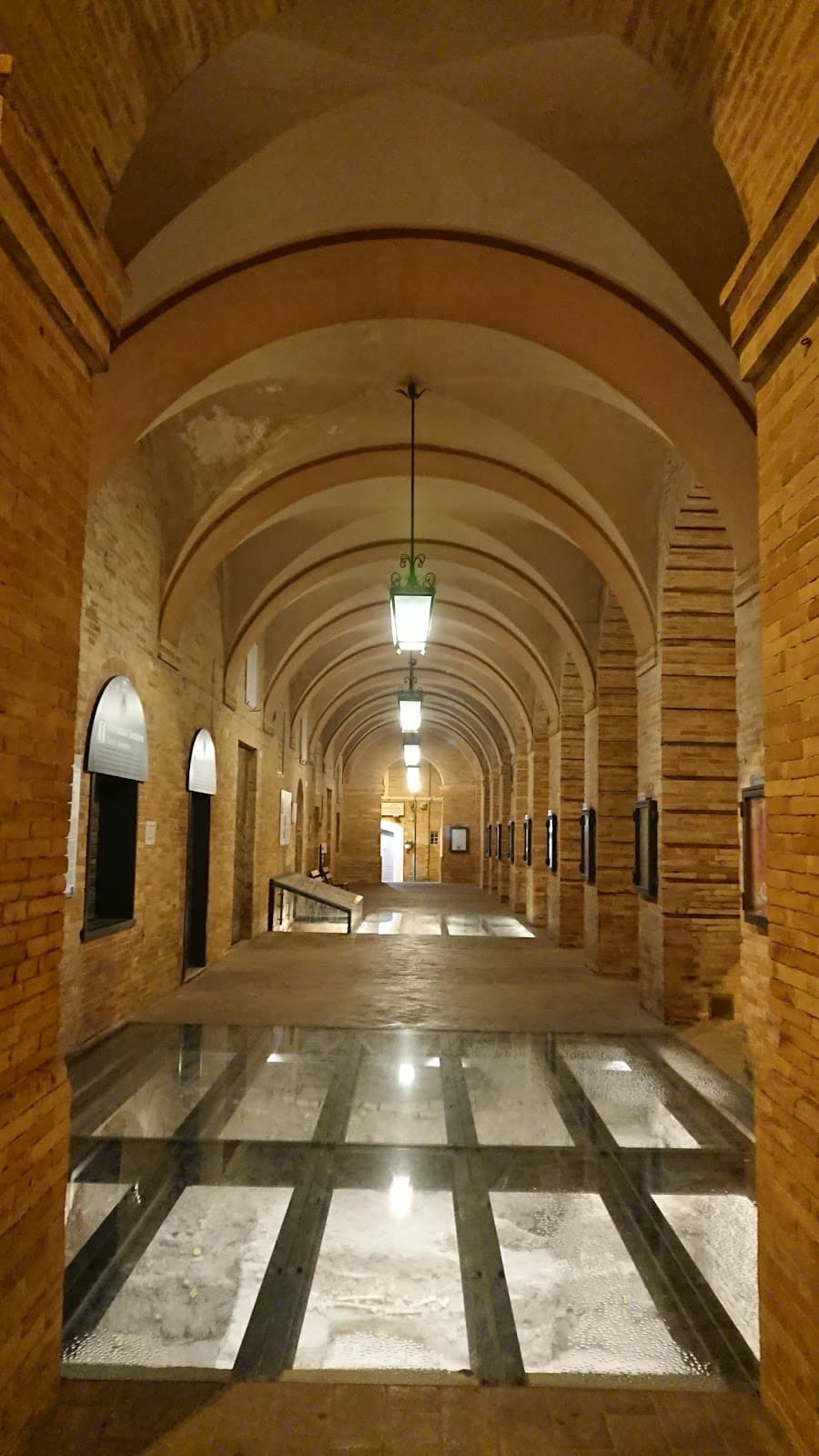 Piazza Boccolino - Image 1