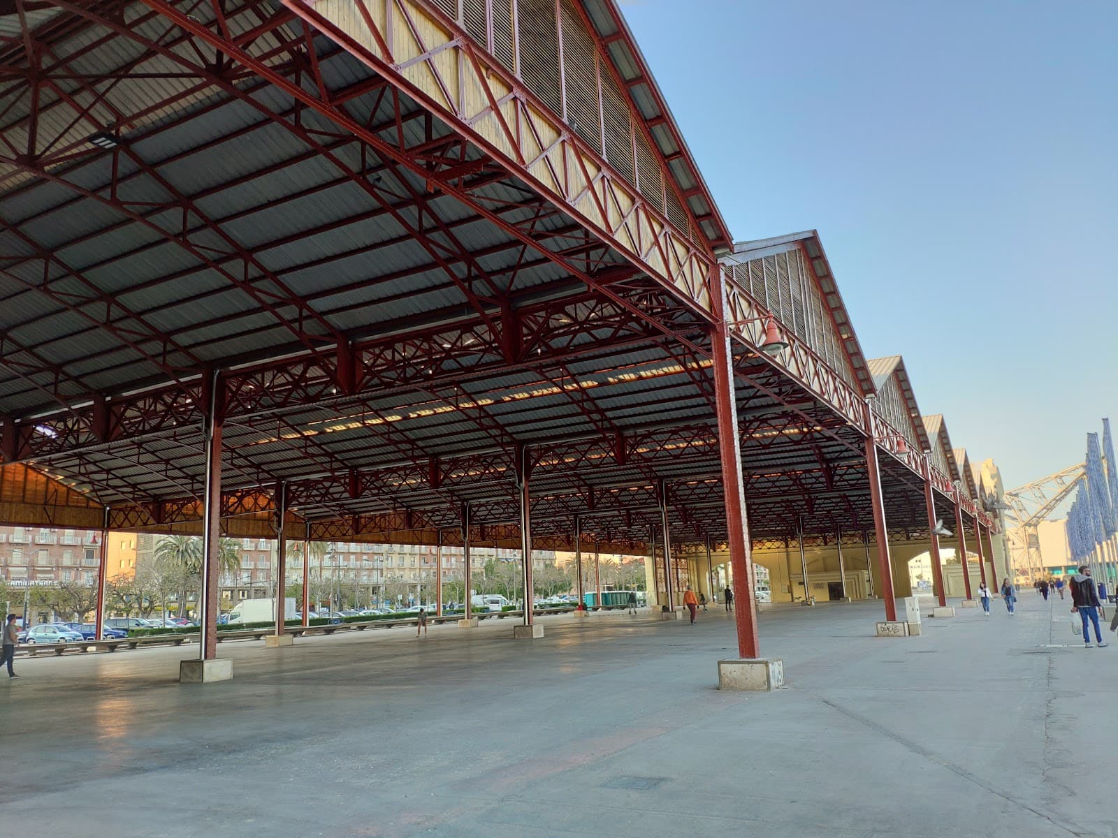 Tinglados Modernistas - Image 1