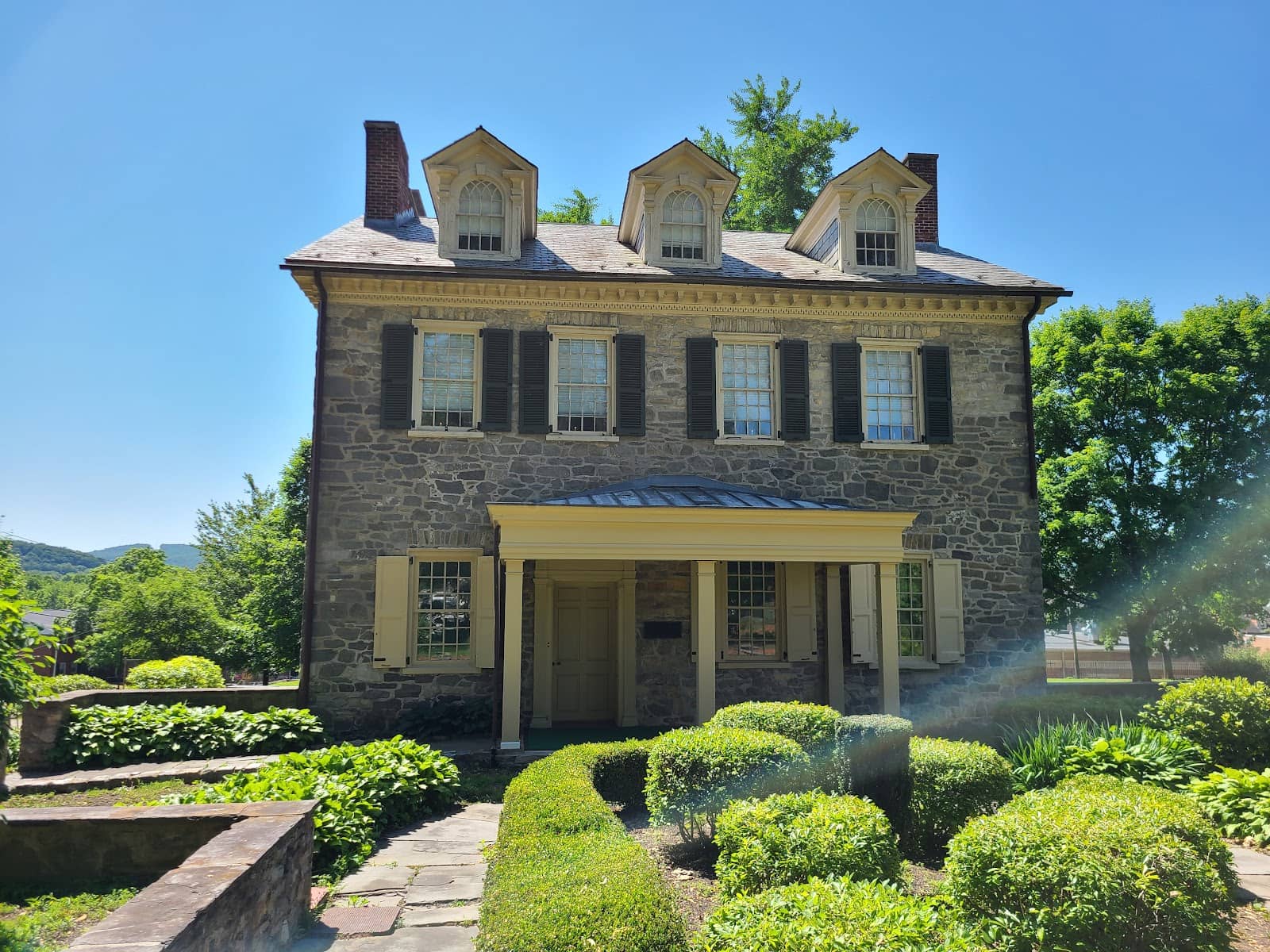 Weekend Garden Stroll