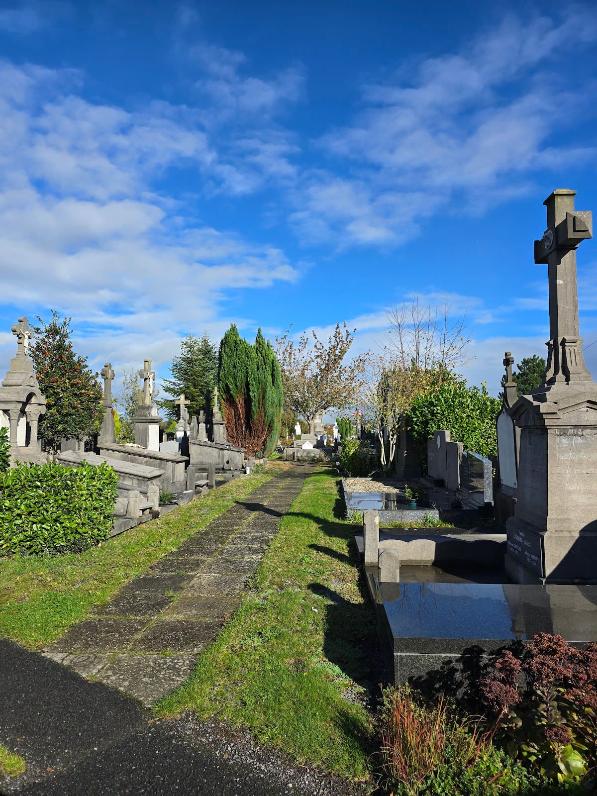 Mouscron Communal Cemetery - Image 1