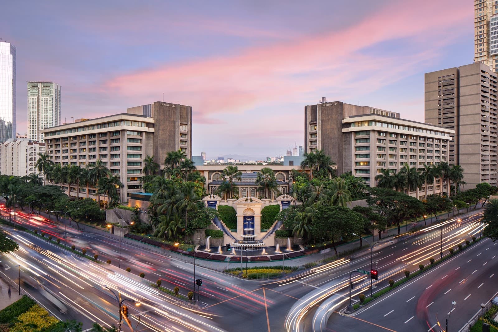 Peninsula Manila Fountain - Image 1