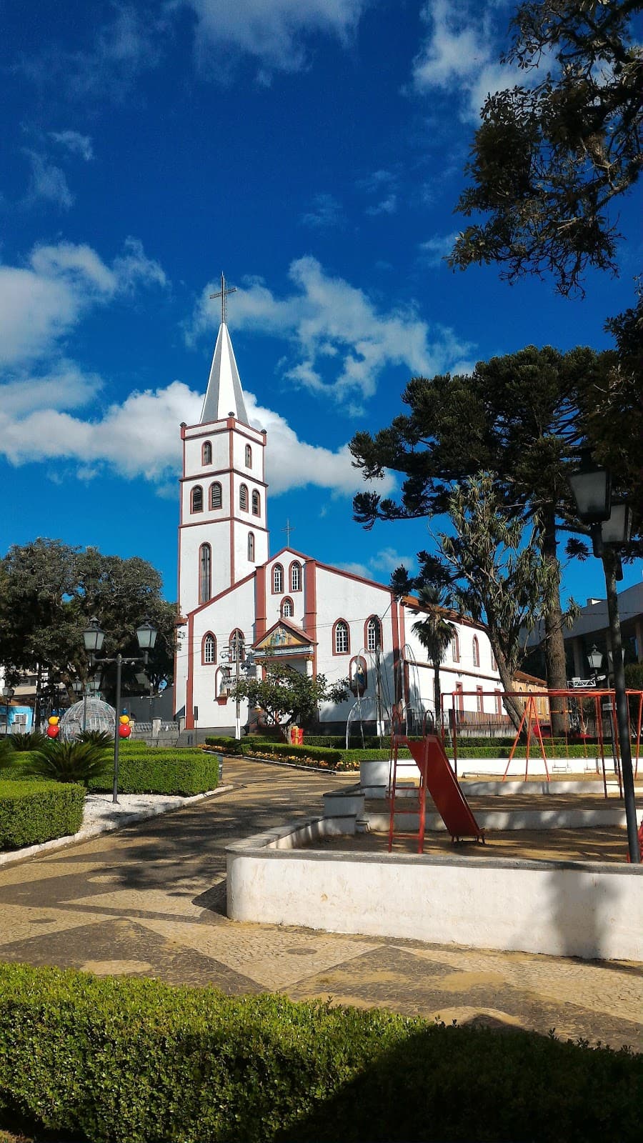 Praça 9 de Dezembro - Image 1