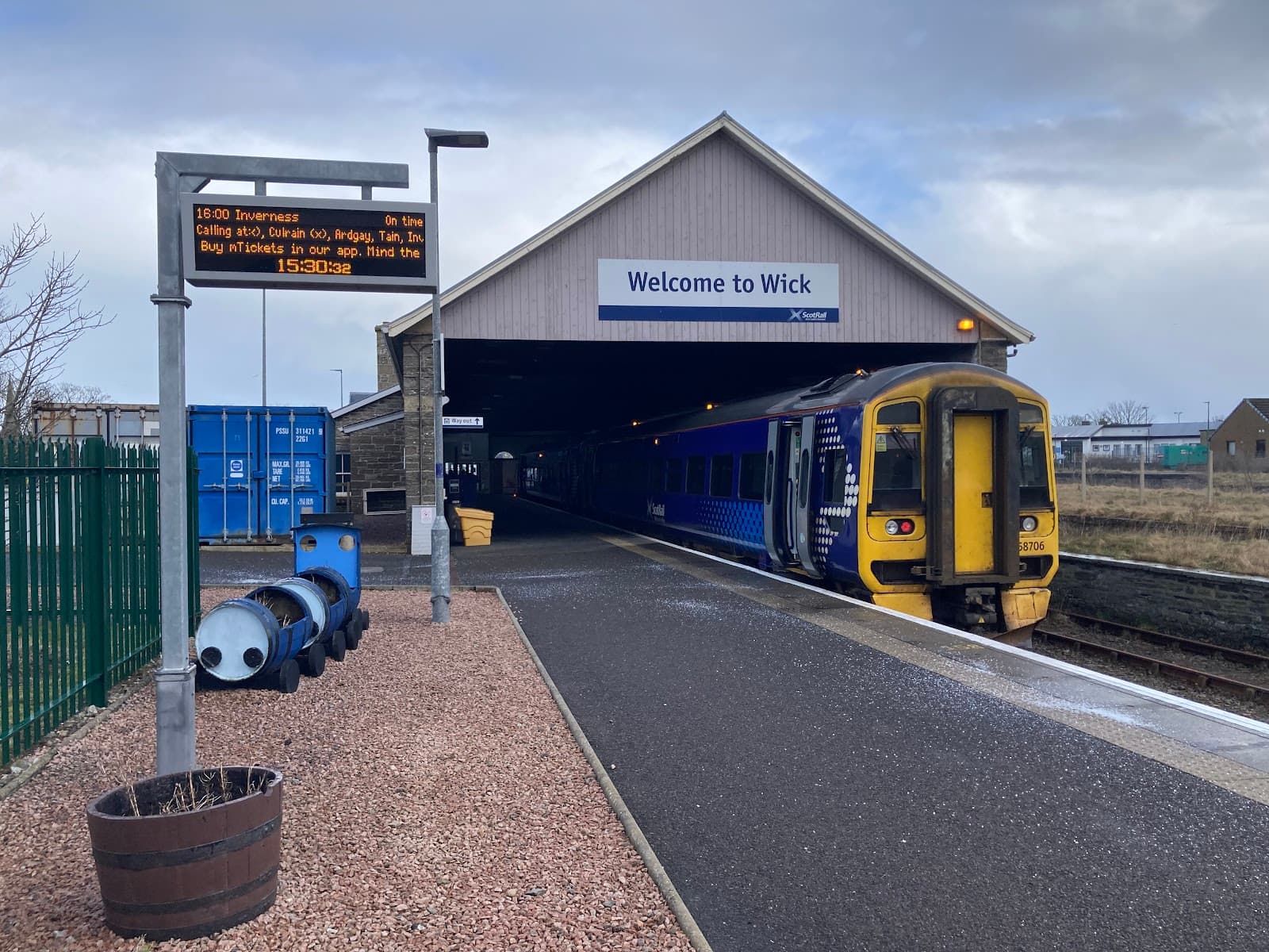 Wick Railway Station - Image 1