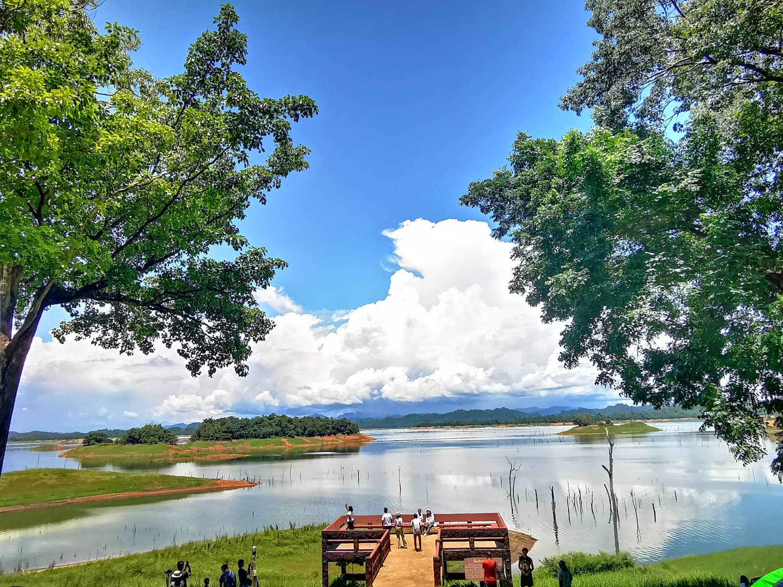 Kratengjeng Waterfall