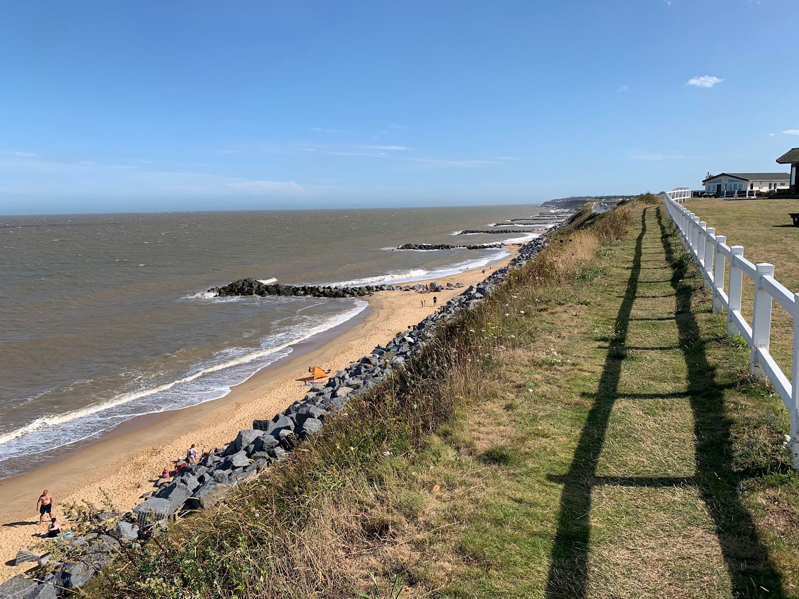 Hopton-on-Sea Beach - Image 1