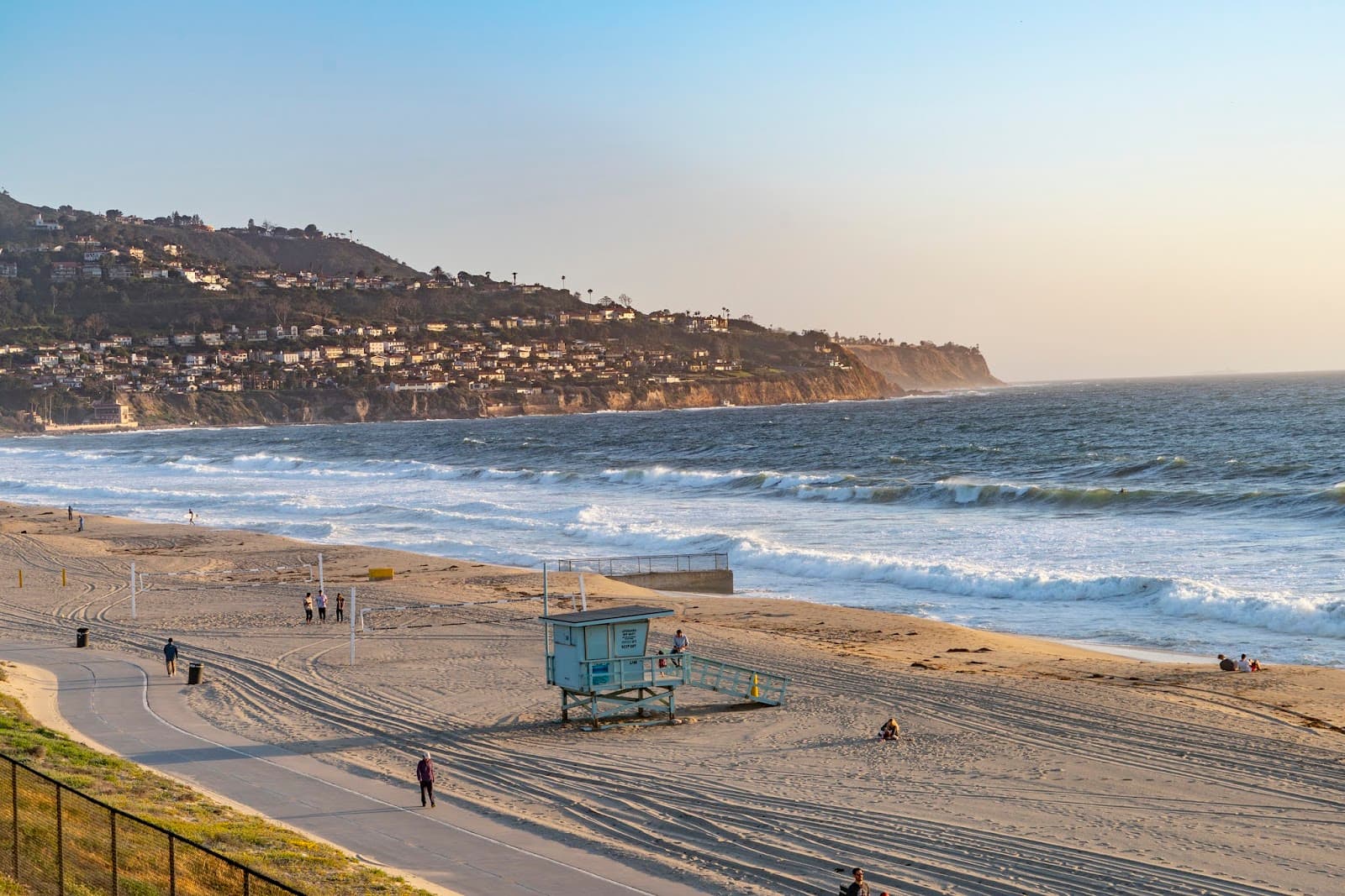 King Harbor Breakwall Surf Spot - Image 1