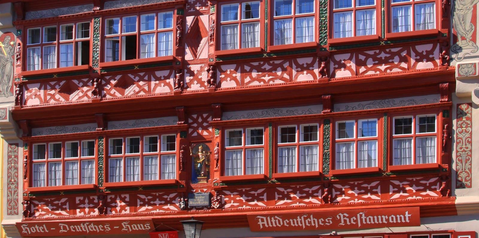 Deutsches Haus - Image 1