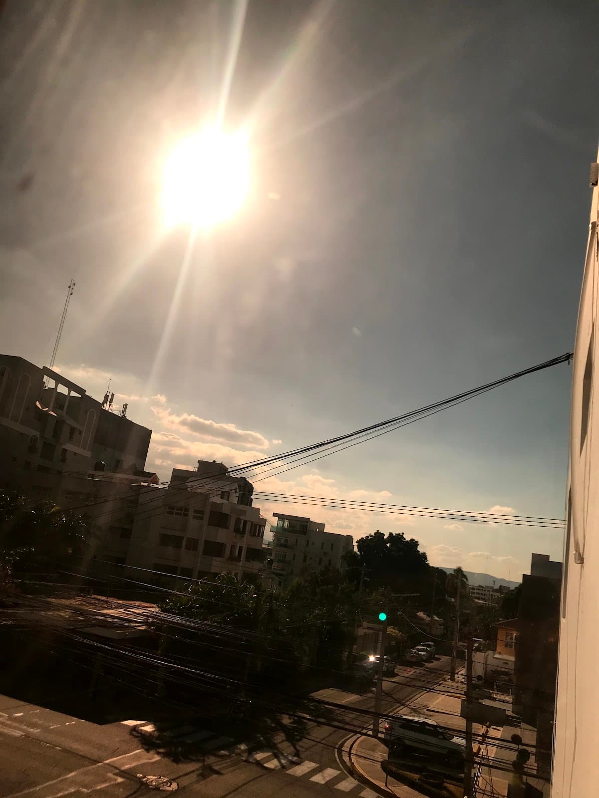 Los Jardines Metropolitanos - Image 1