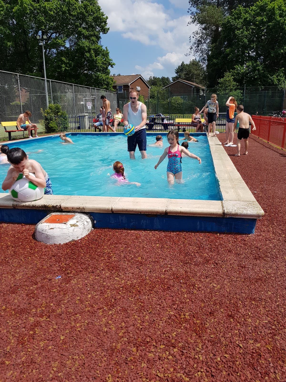 Great Hollands Recreation Ground - Image 1