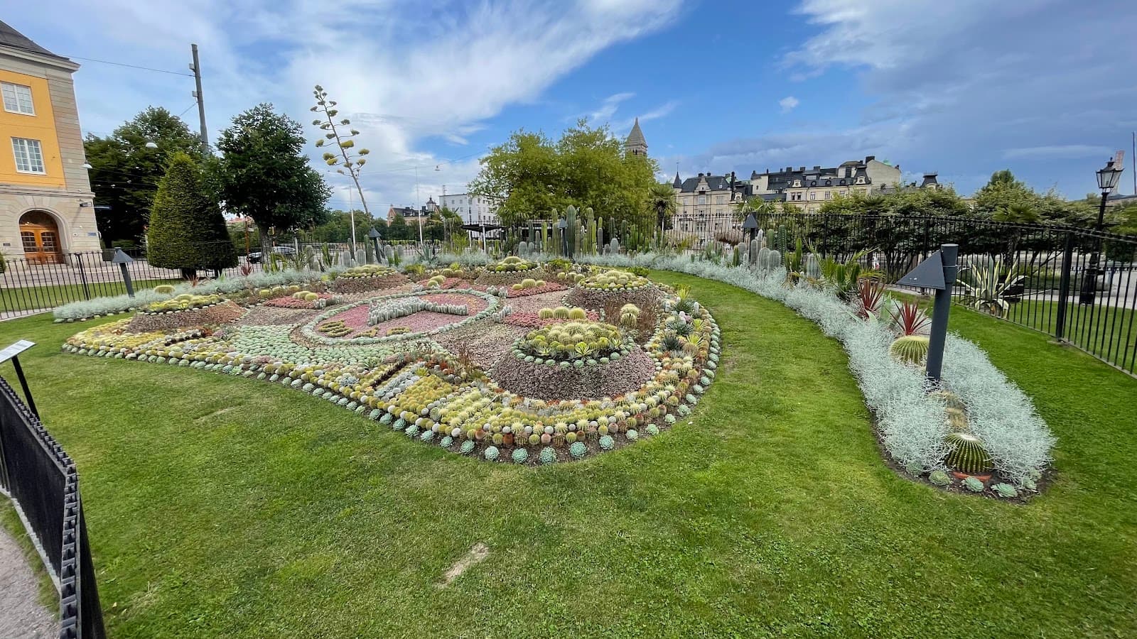 Norrköping Synagogue - Image 1