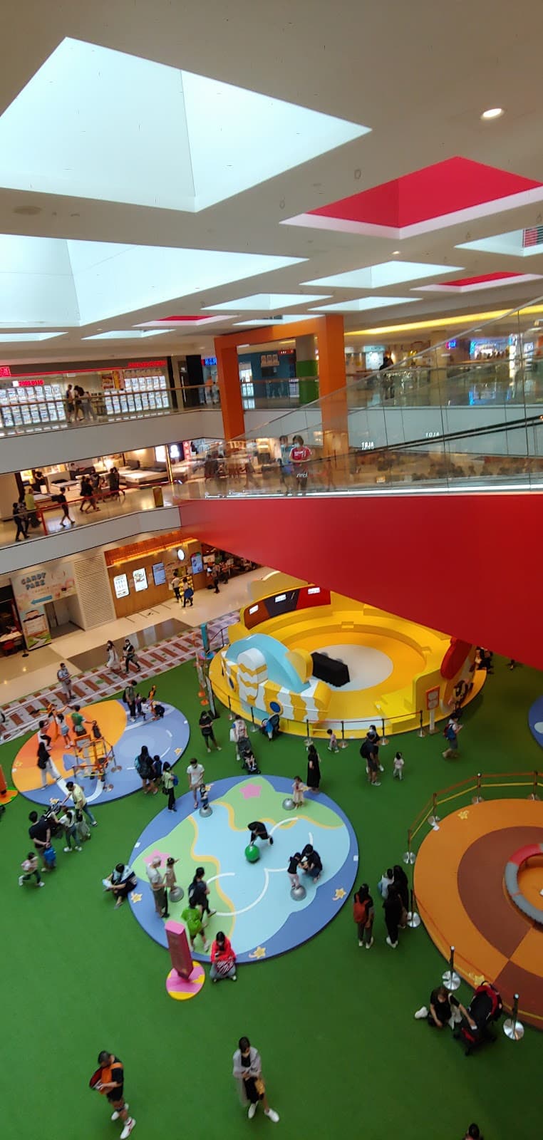 Discovery Park - Image 1