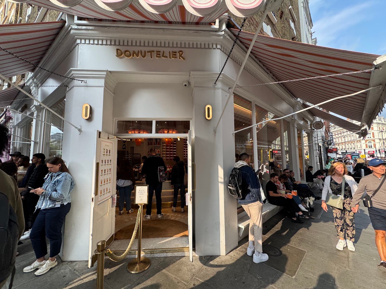 Donutelier - Image 1