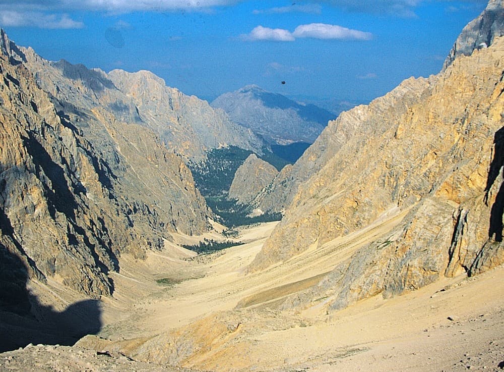 Hacer Valley (Aladağlar) - Image 1