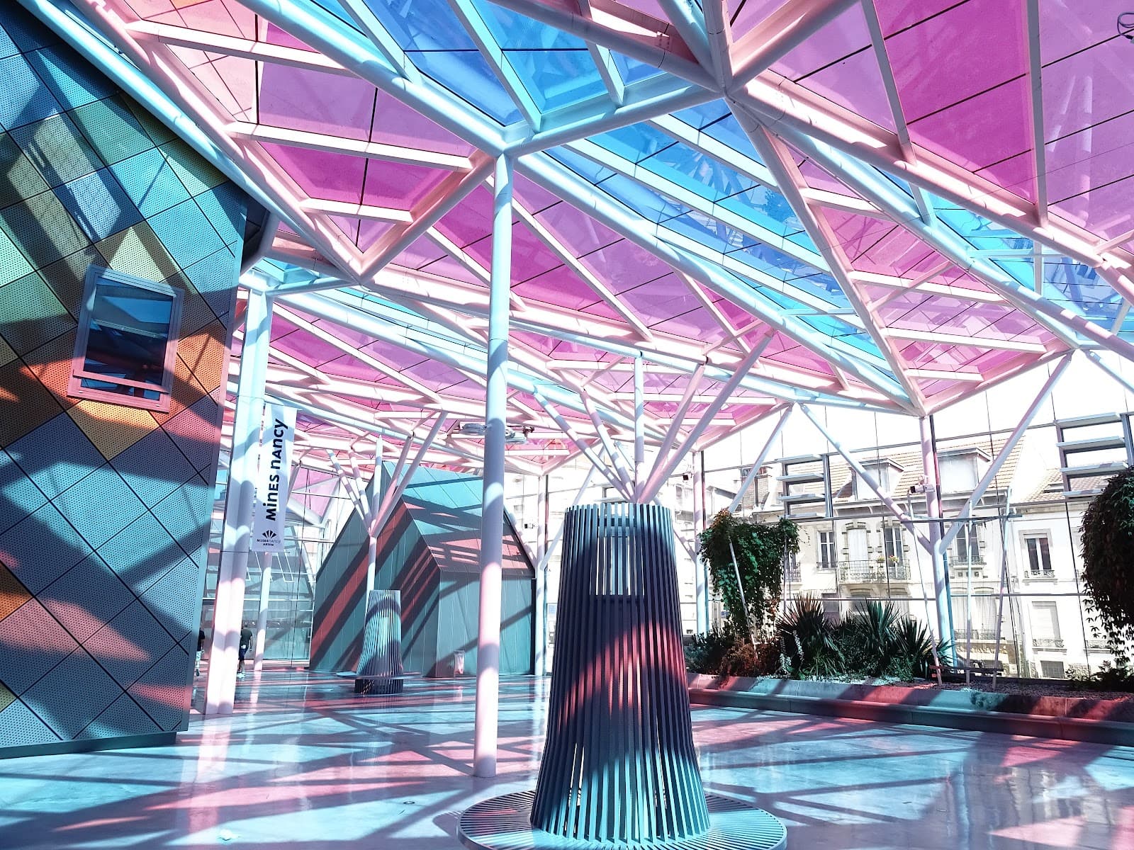 Campus ARTEM - Image 1