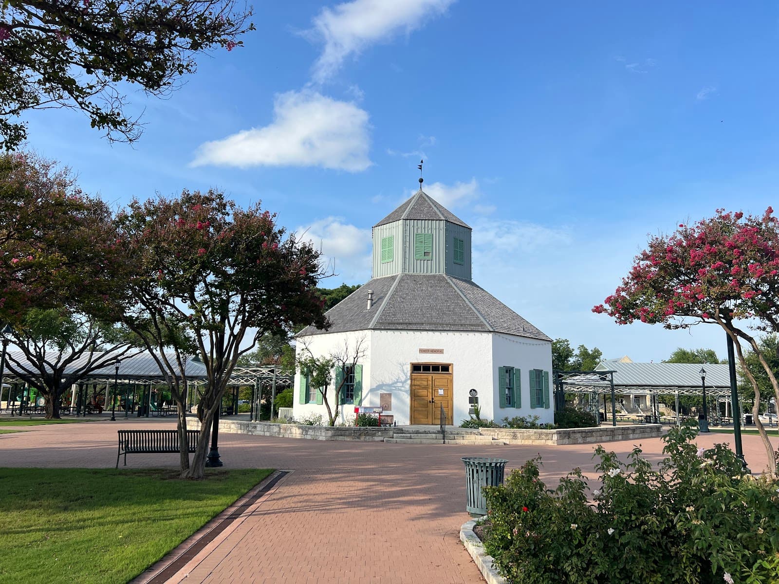 Fredericksburg Main Street - Image 1