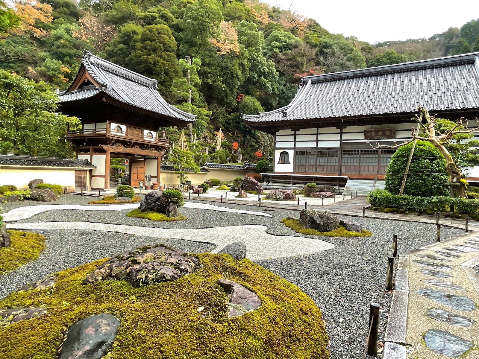 Gokurakuji Temple Kinosaki - Image 1