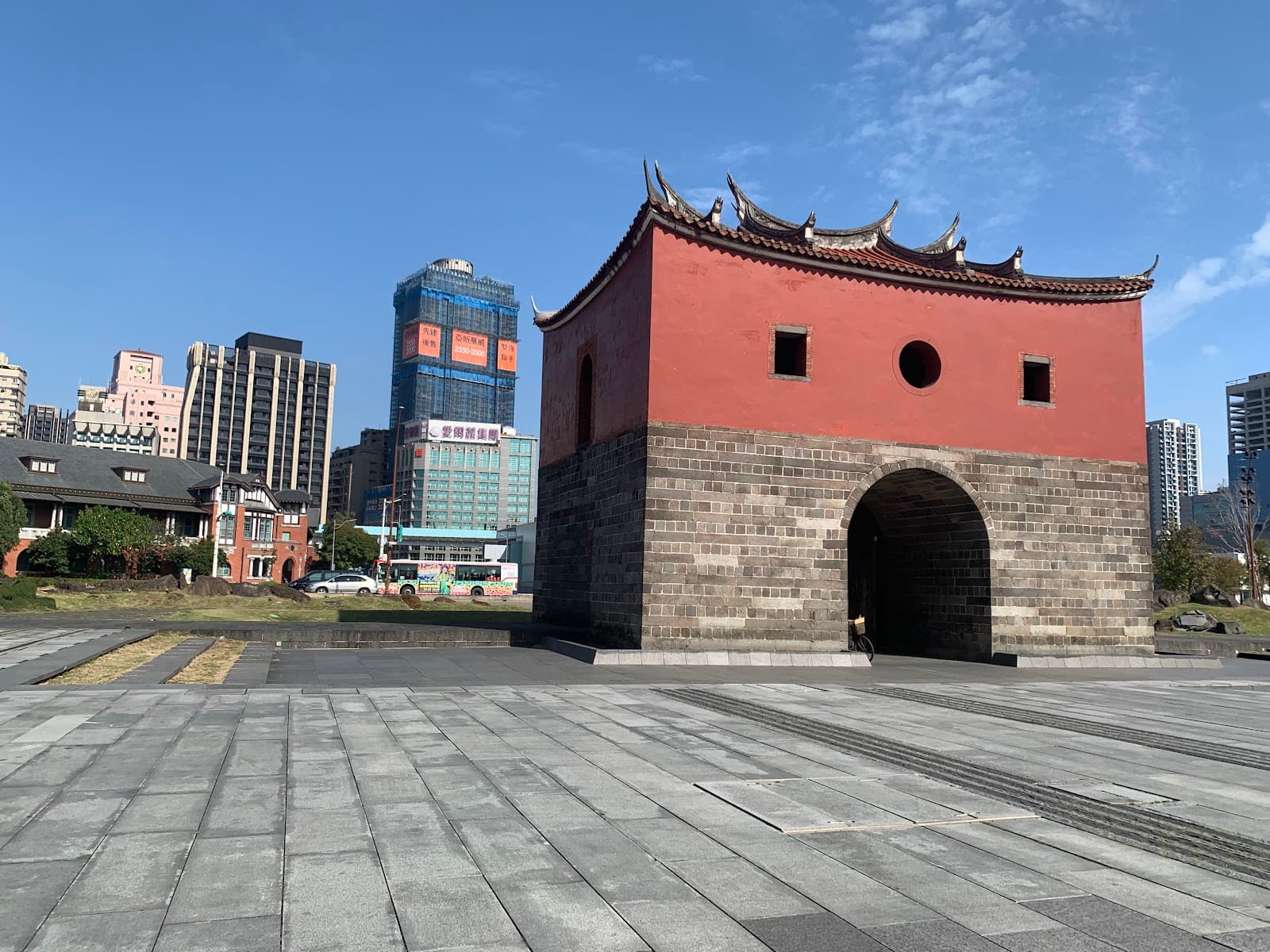 North Gate (Beimen) Taipei - Image 1