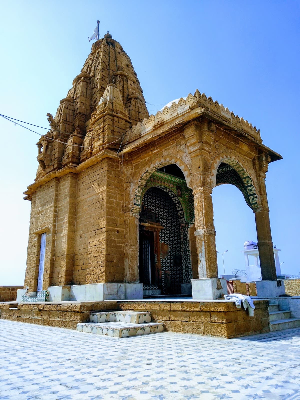 Varun Dev Temple (Nawal Sagar) - Image 1