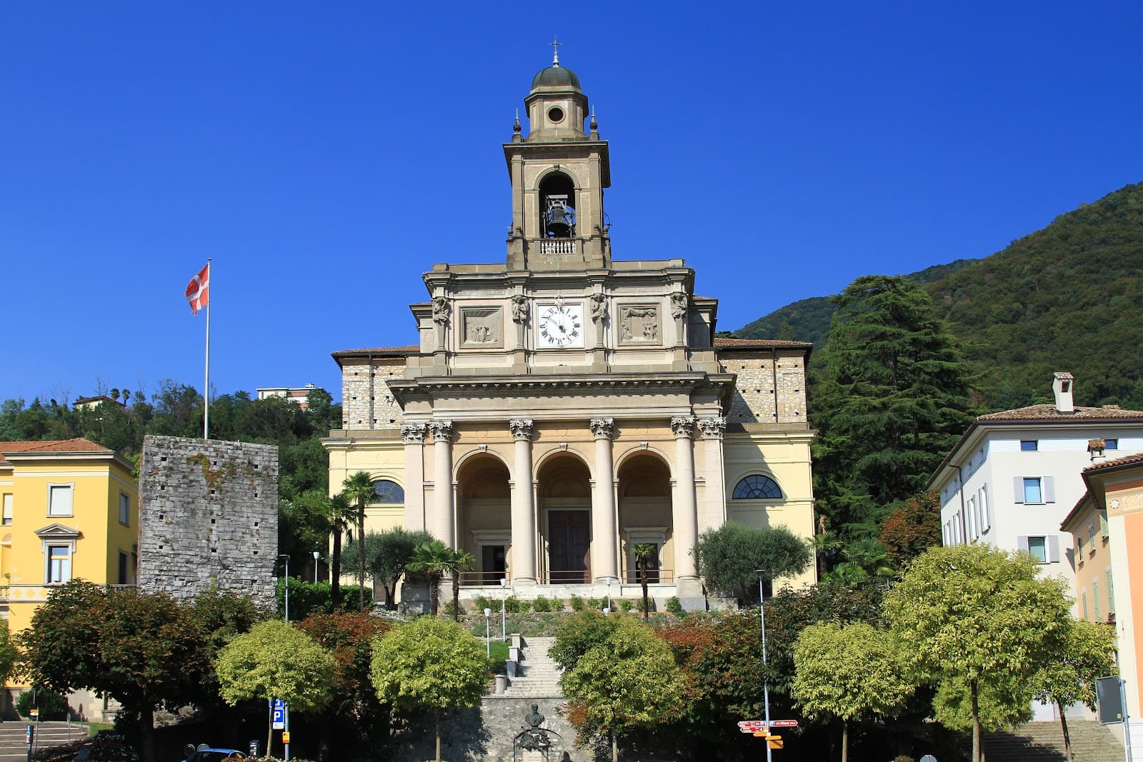 Borgo di Mendrisio (Historic Center) - Image 1
