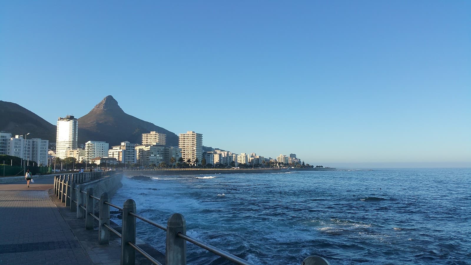 Sea Point Promenade Cape Town - Image 1