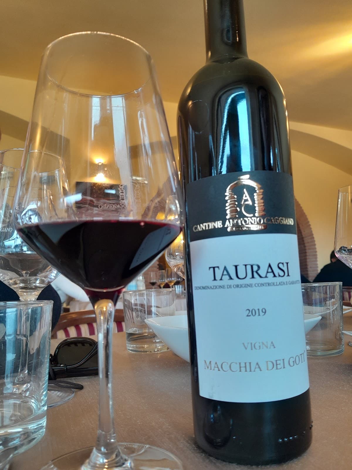 Taurasi wine country - Image 1