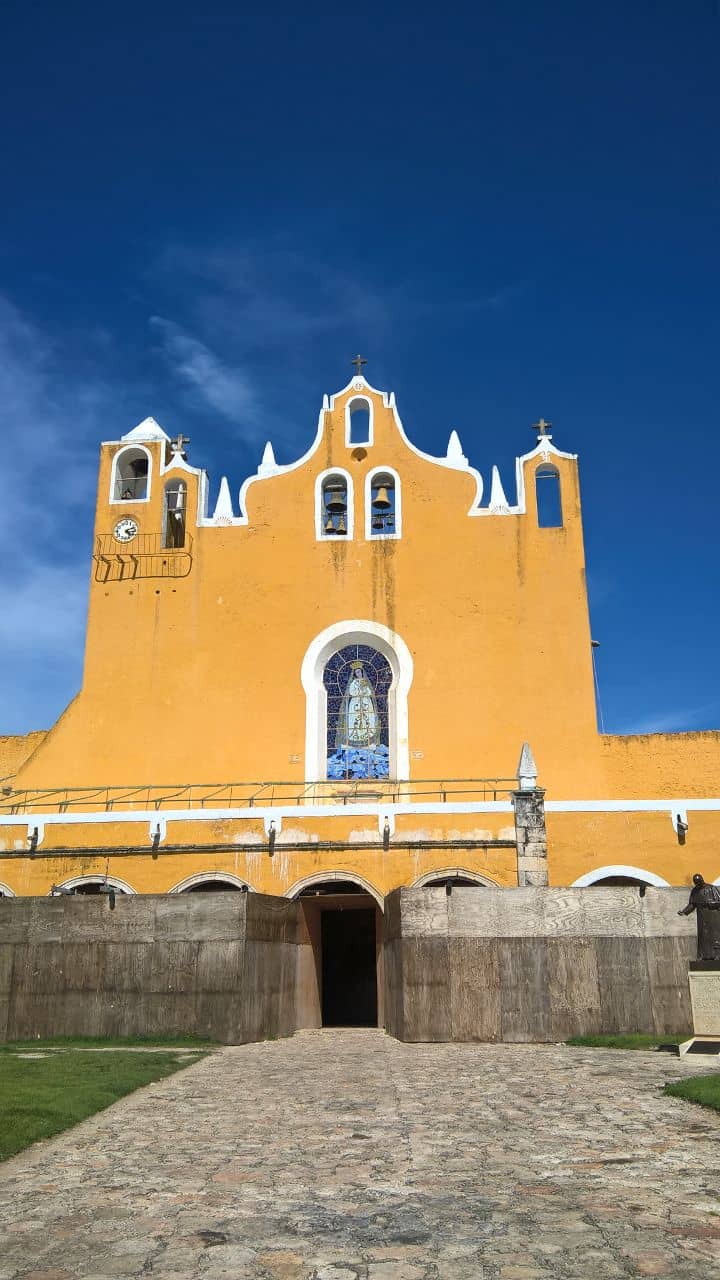Vertical photo