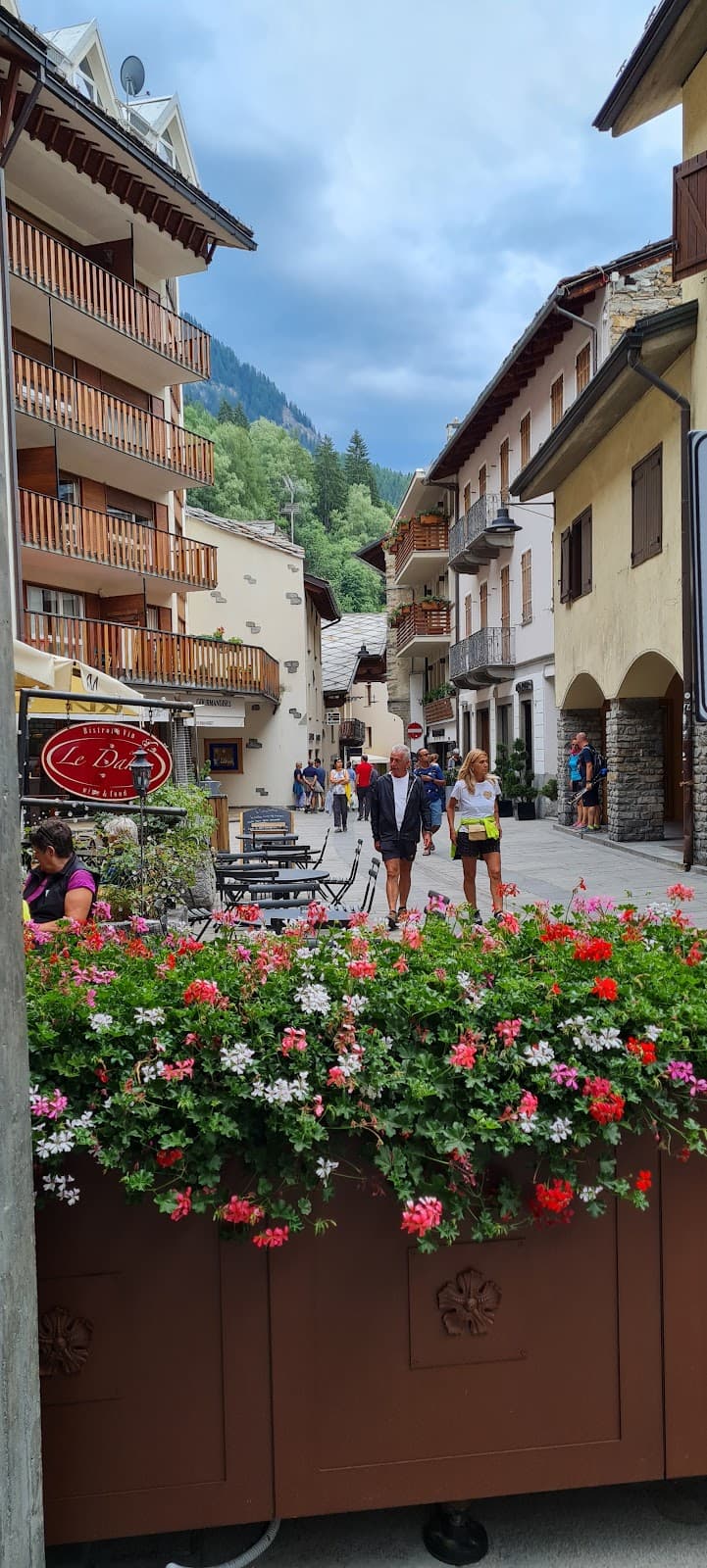 Via Roma Courmayeur - Image 1