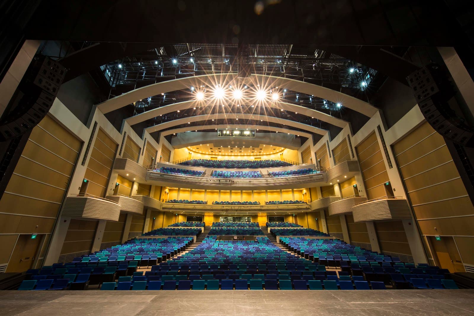 Marina Bay Sands Theatre - Image 1