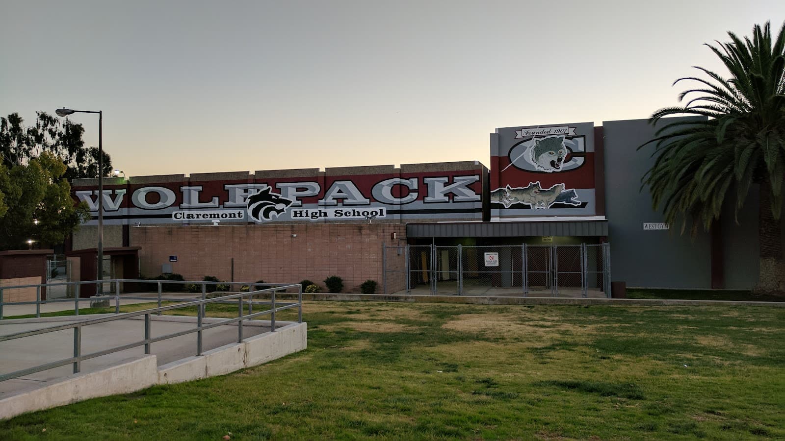 Claremont High School Historic District - Image 1