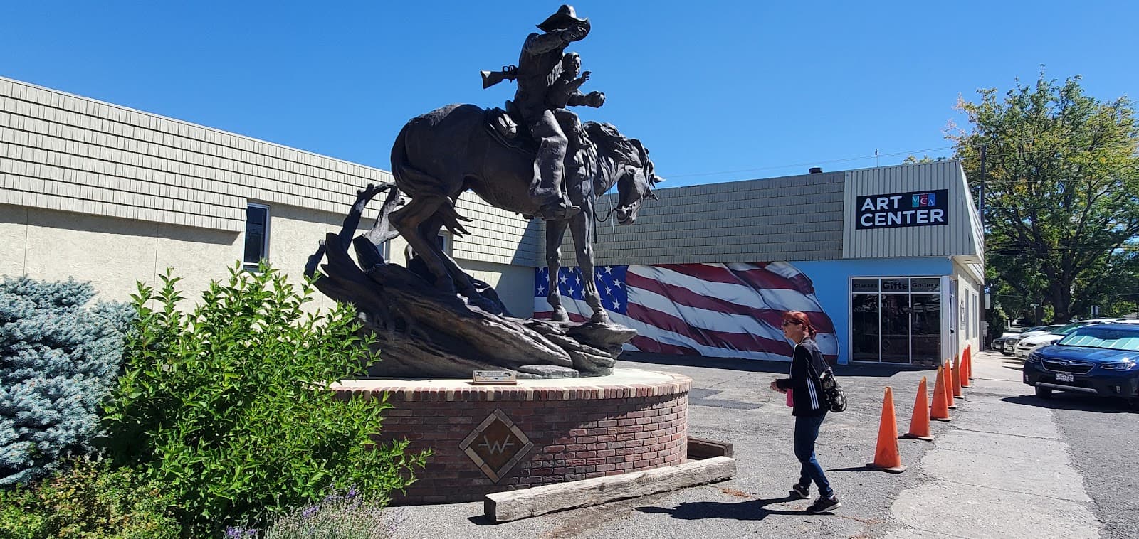 Montrose Public Art & Murals - Image 1