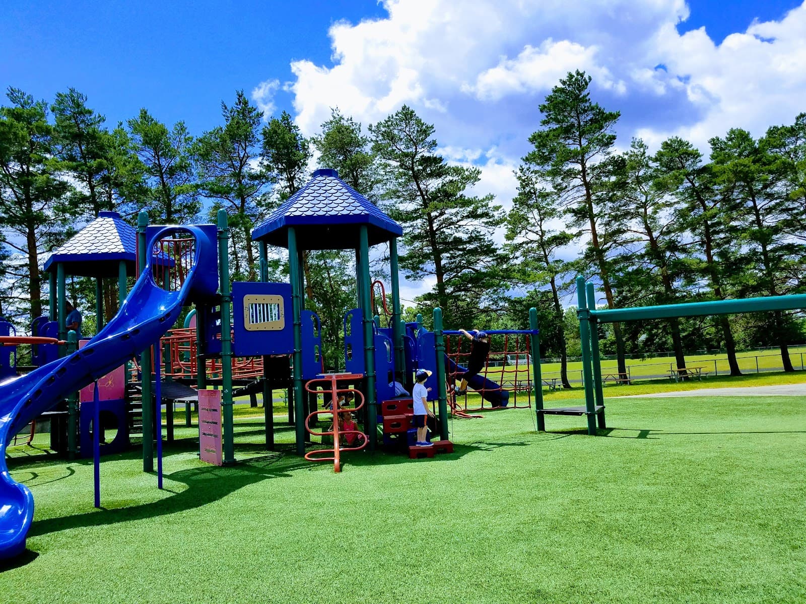 Boulan Park - Image 1