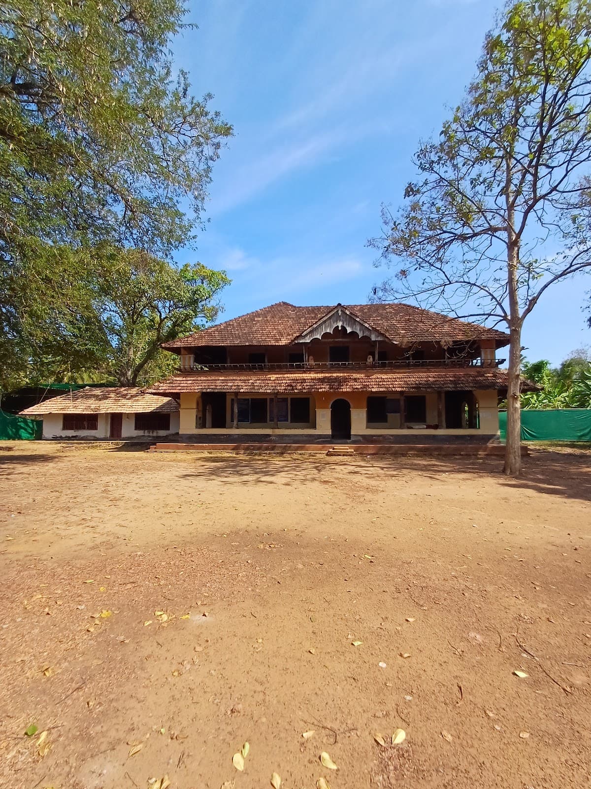 Nileshwaram Palace - Image 1