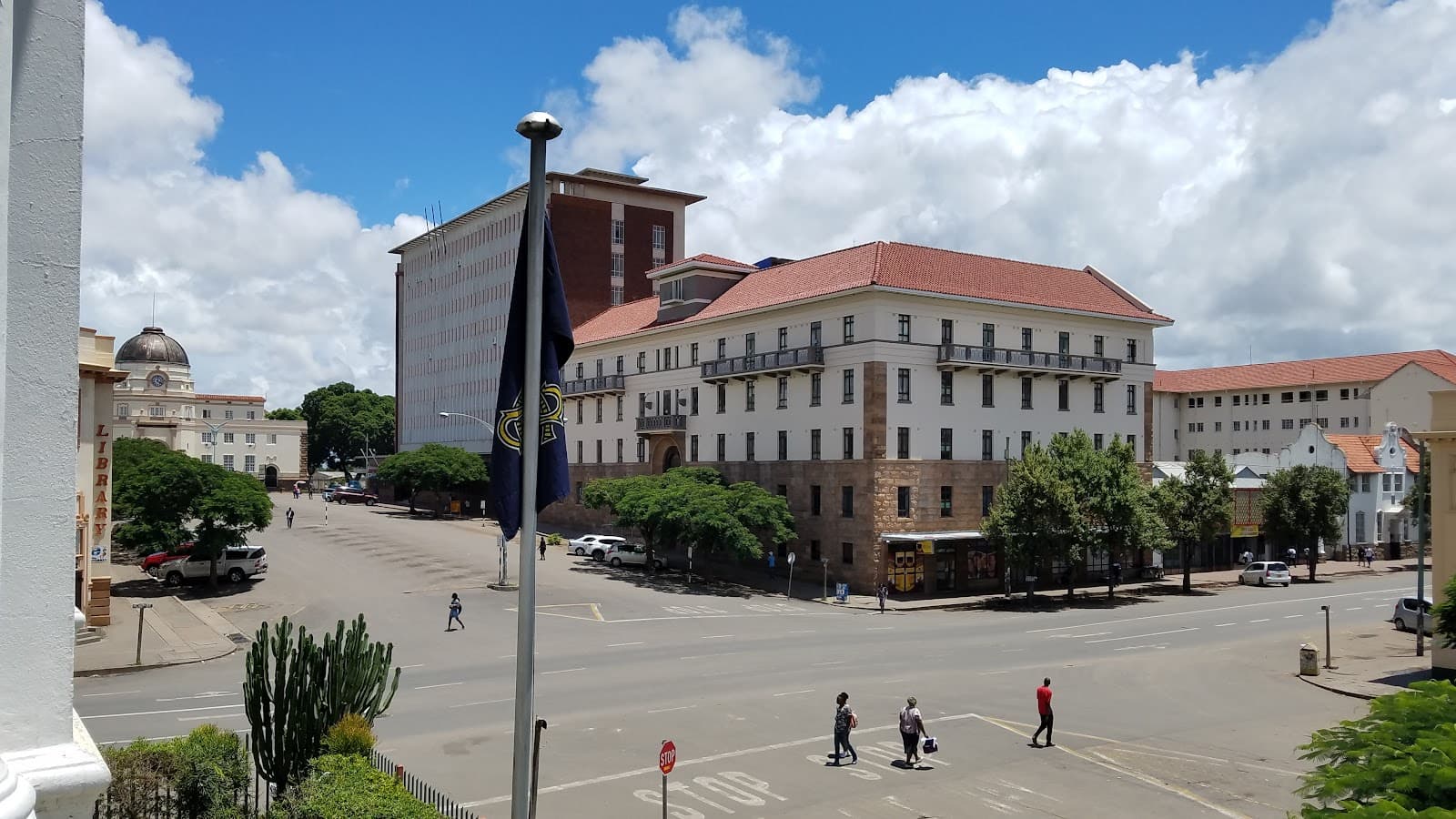 The Bulawayo Club - Image 1