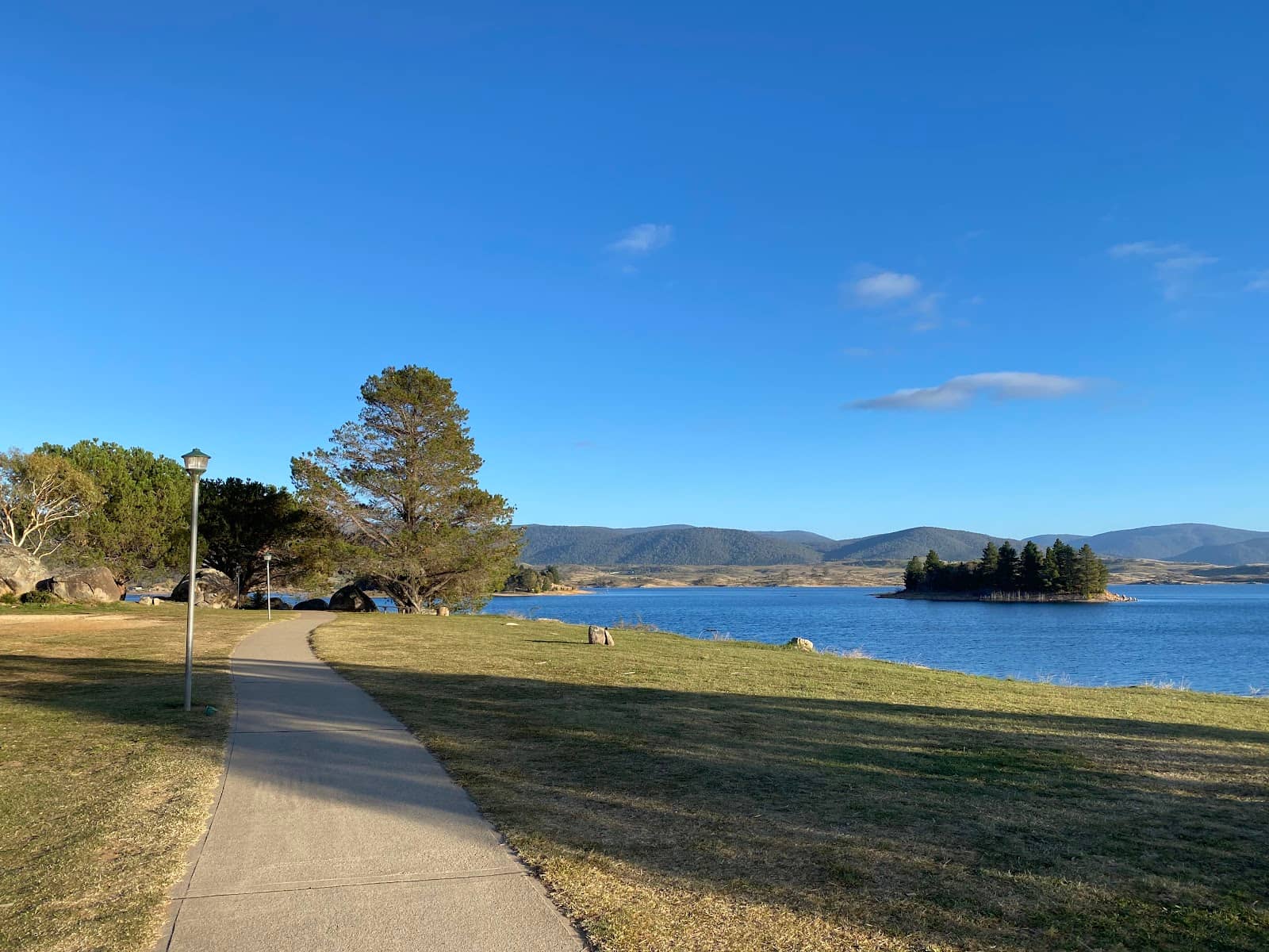 Statues & Sculptures