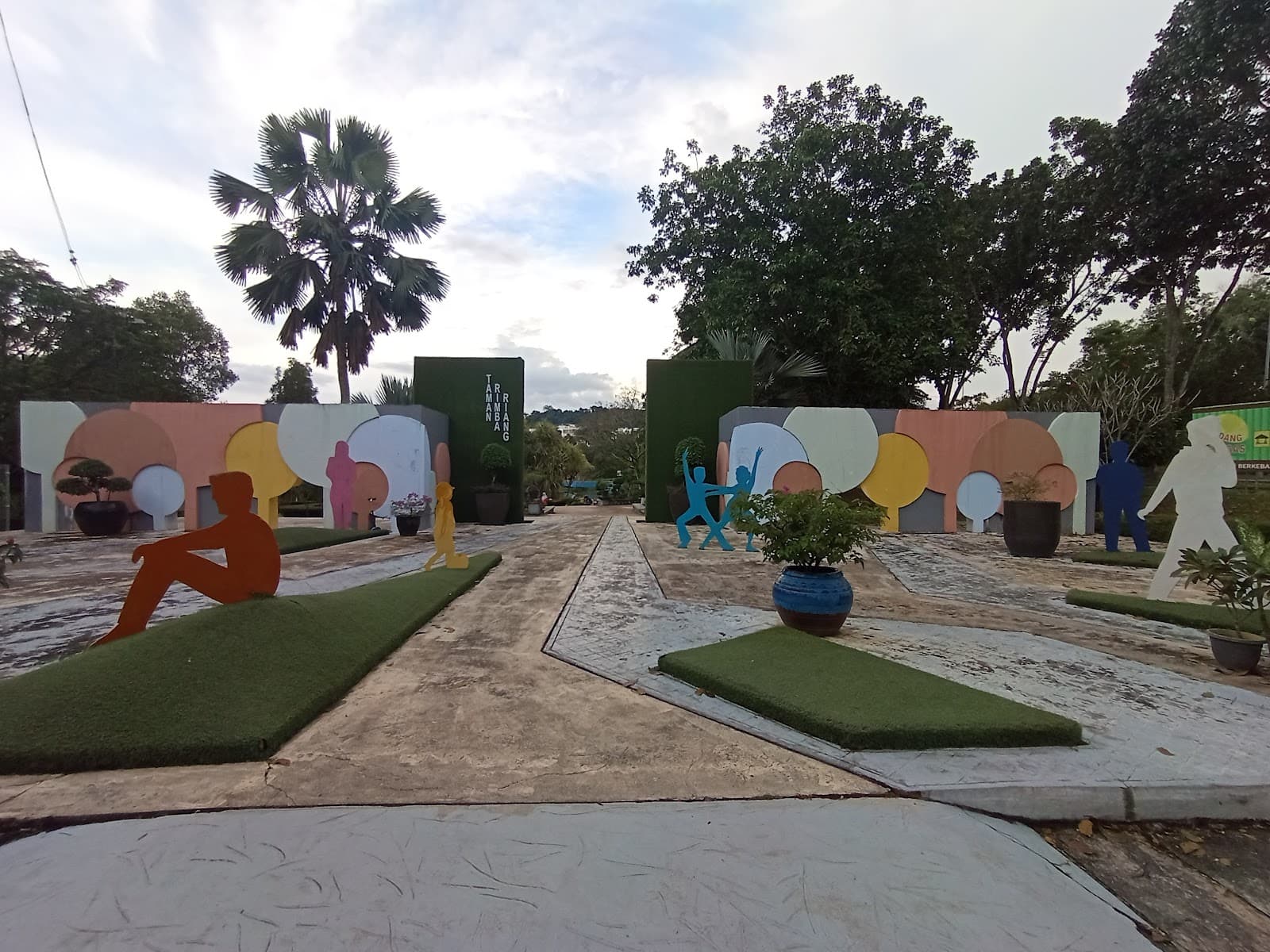 Taman Rimba Riang Kota Damansara - Image 1