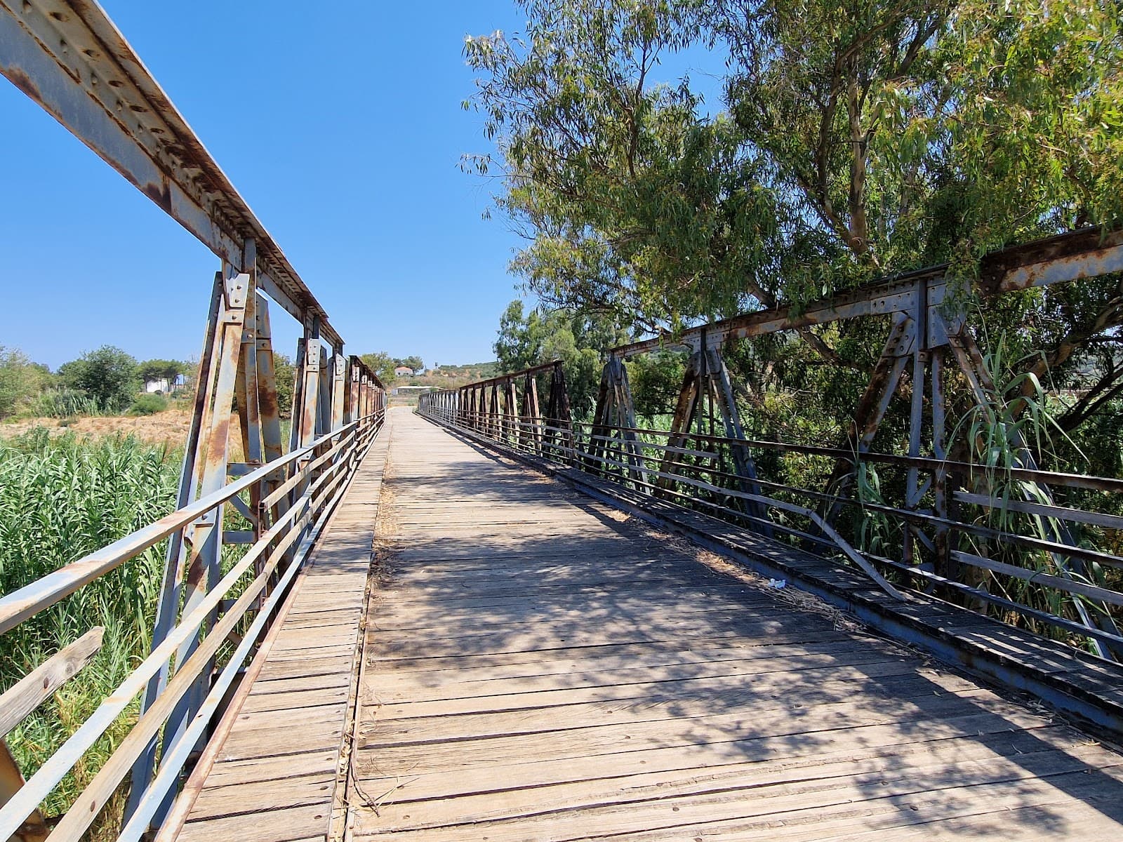 Tavronitis Bridge - Image 1