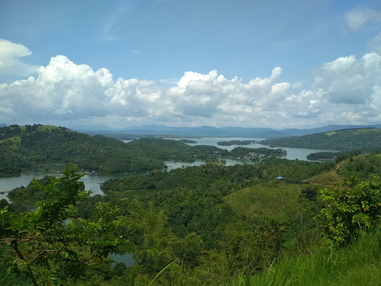 Riam Kanan Lake - Image 1